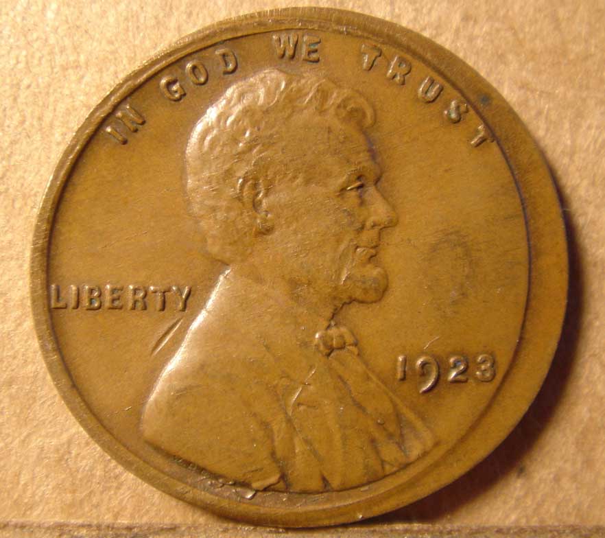 Off-Center-1923-Lincoln?